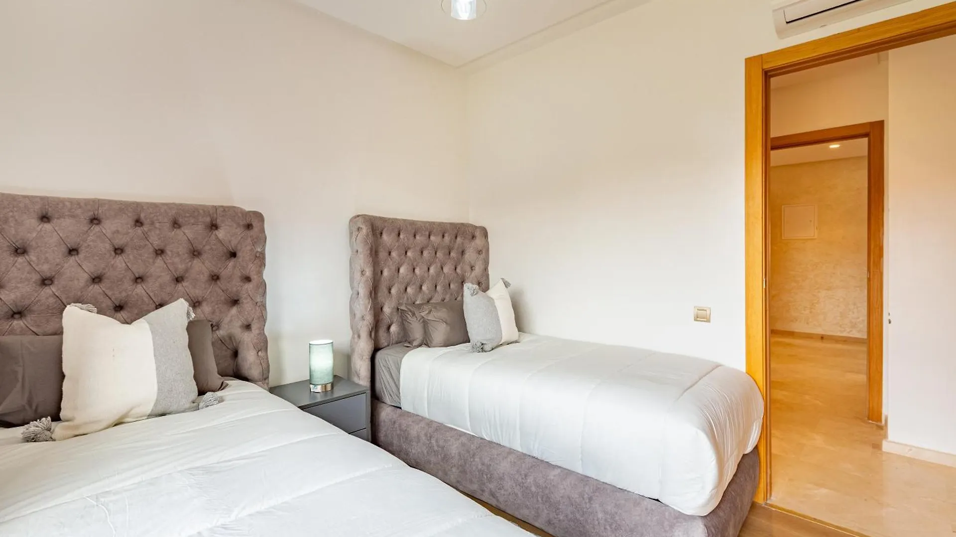 New! Residence De Luxe Avec Piscine & Parking Marrakesh Apartment